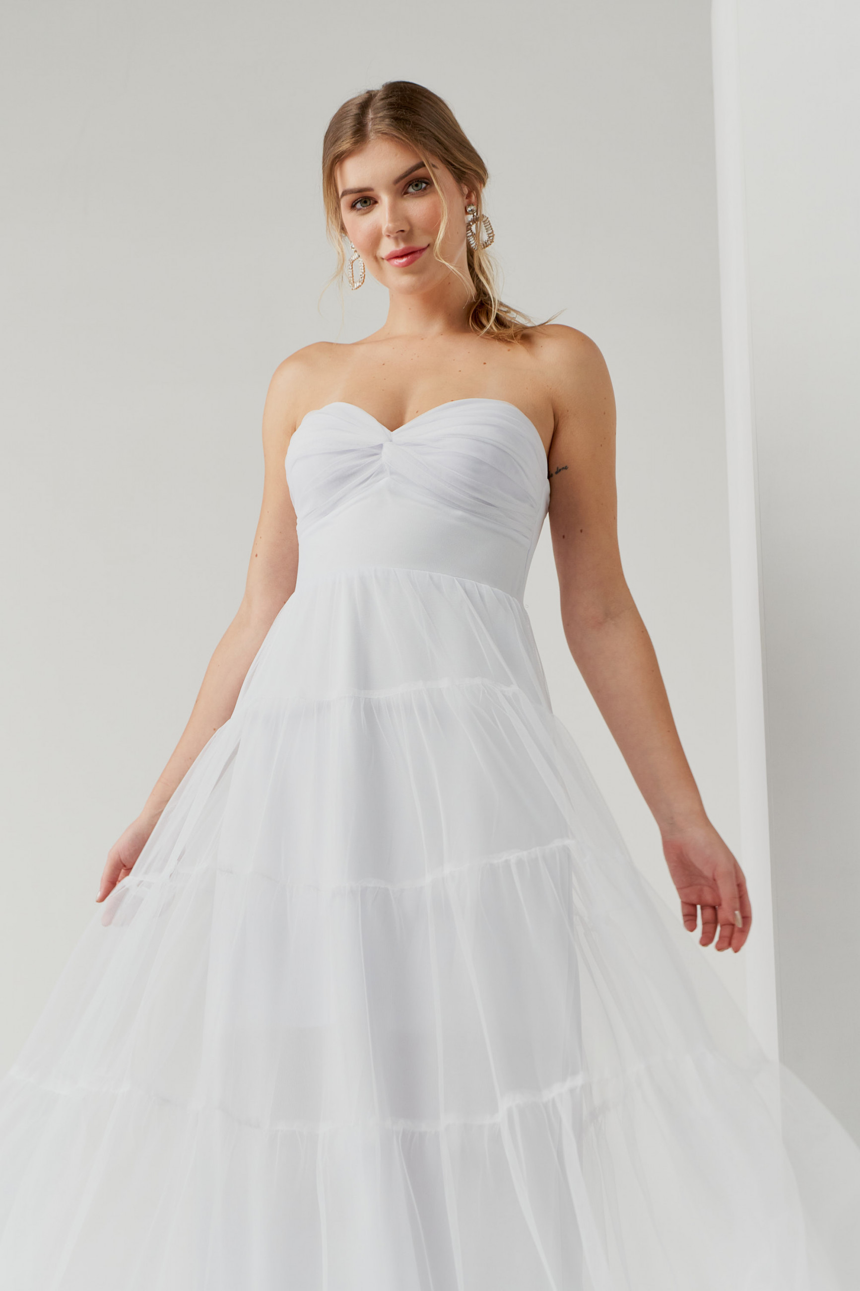 Vestido Festa Madrinha  branco  tomara que caia longo Ladydress