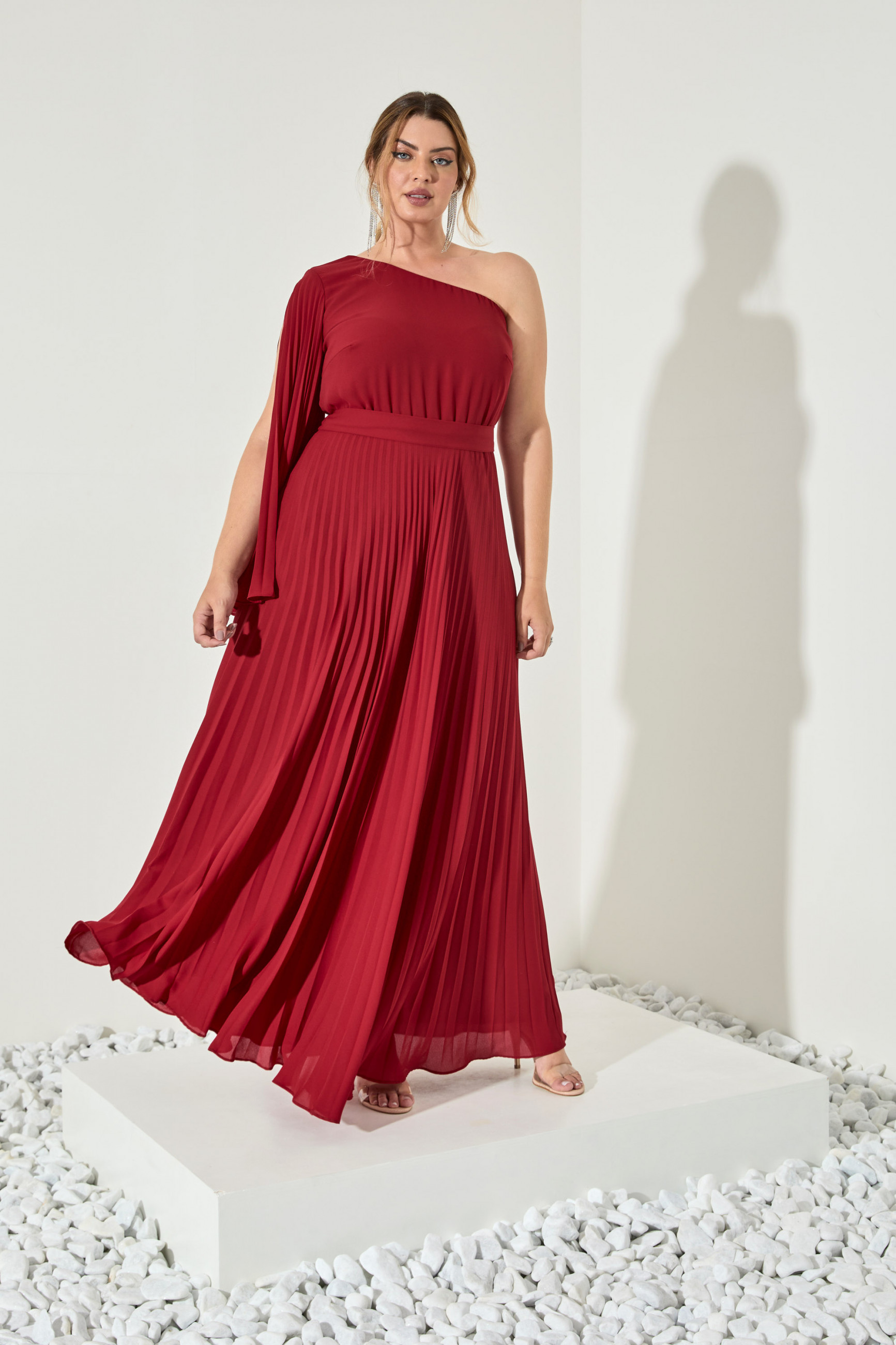 Vestido Festa Madrinha Plus Marsala   manga plissado Longo Ladydress