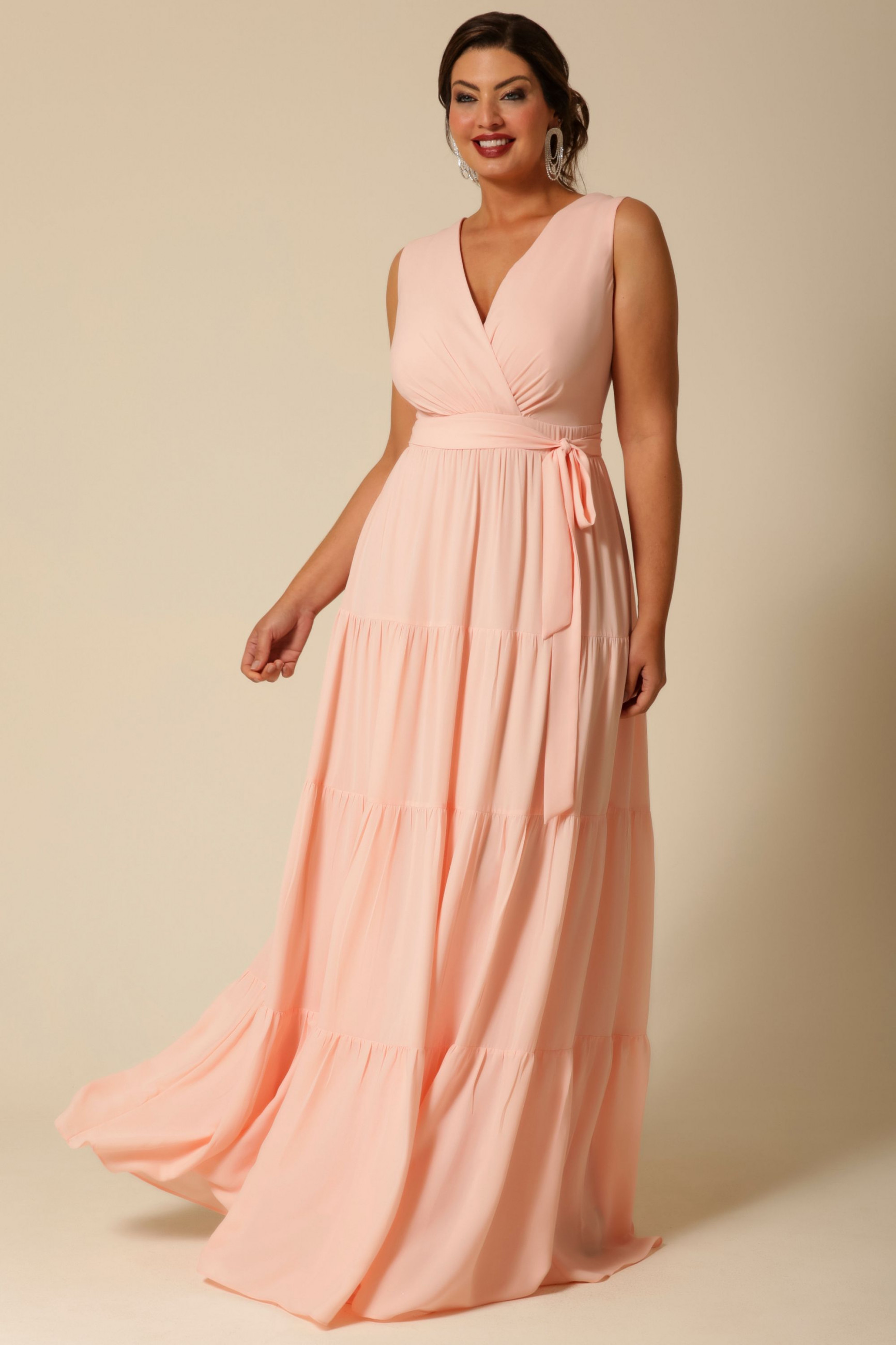 Vestido Festa Madrinha Plus Rosa   decote Longo Ladydress