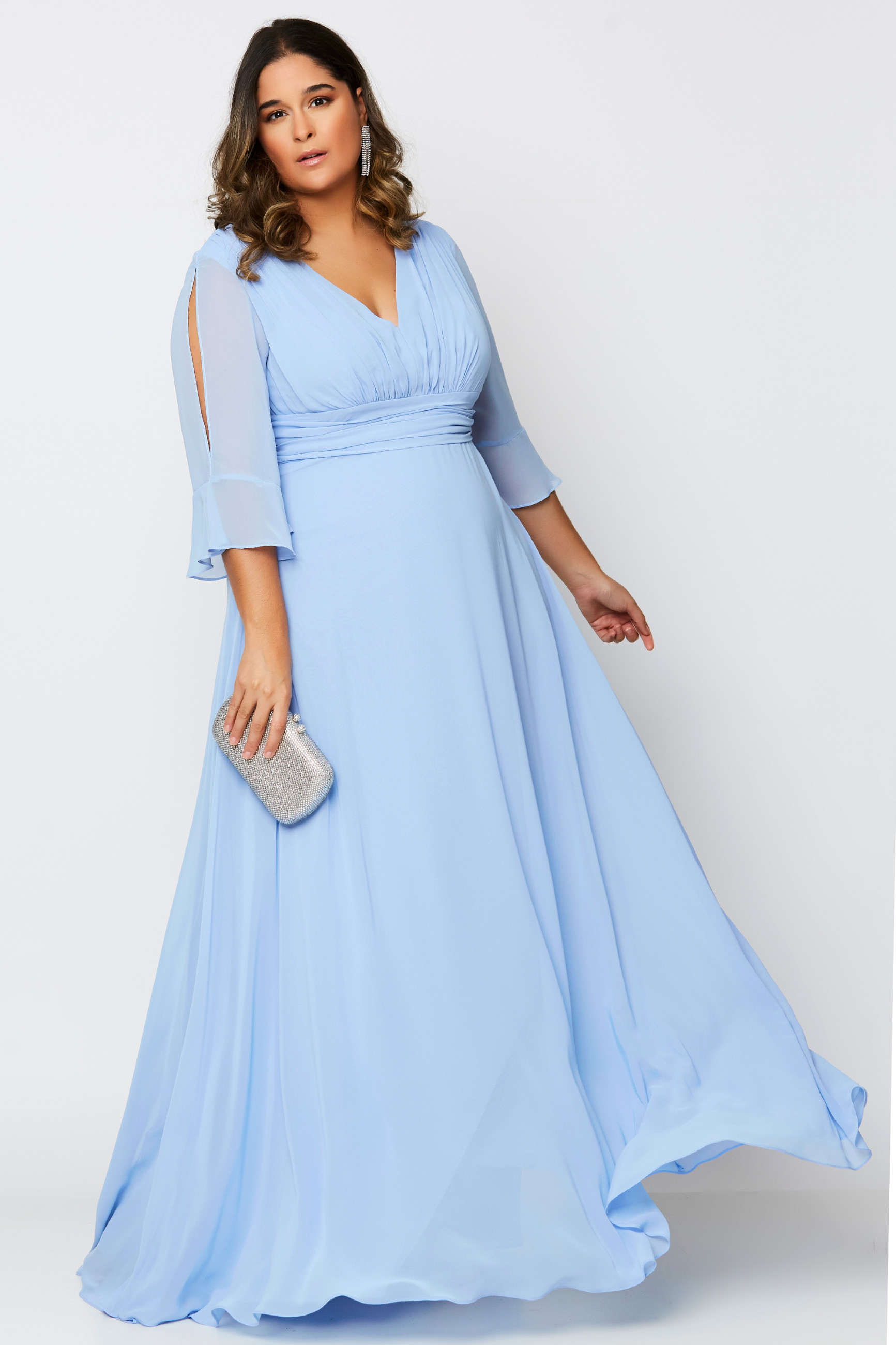 Vestido Festa Madrinha Plus Size Serenity  Decote V Chiffon Longo Ladydress