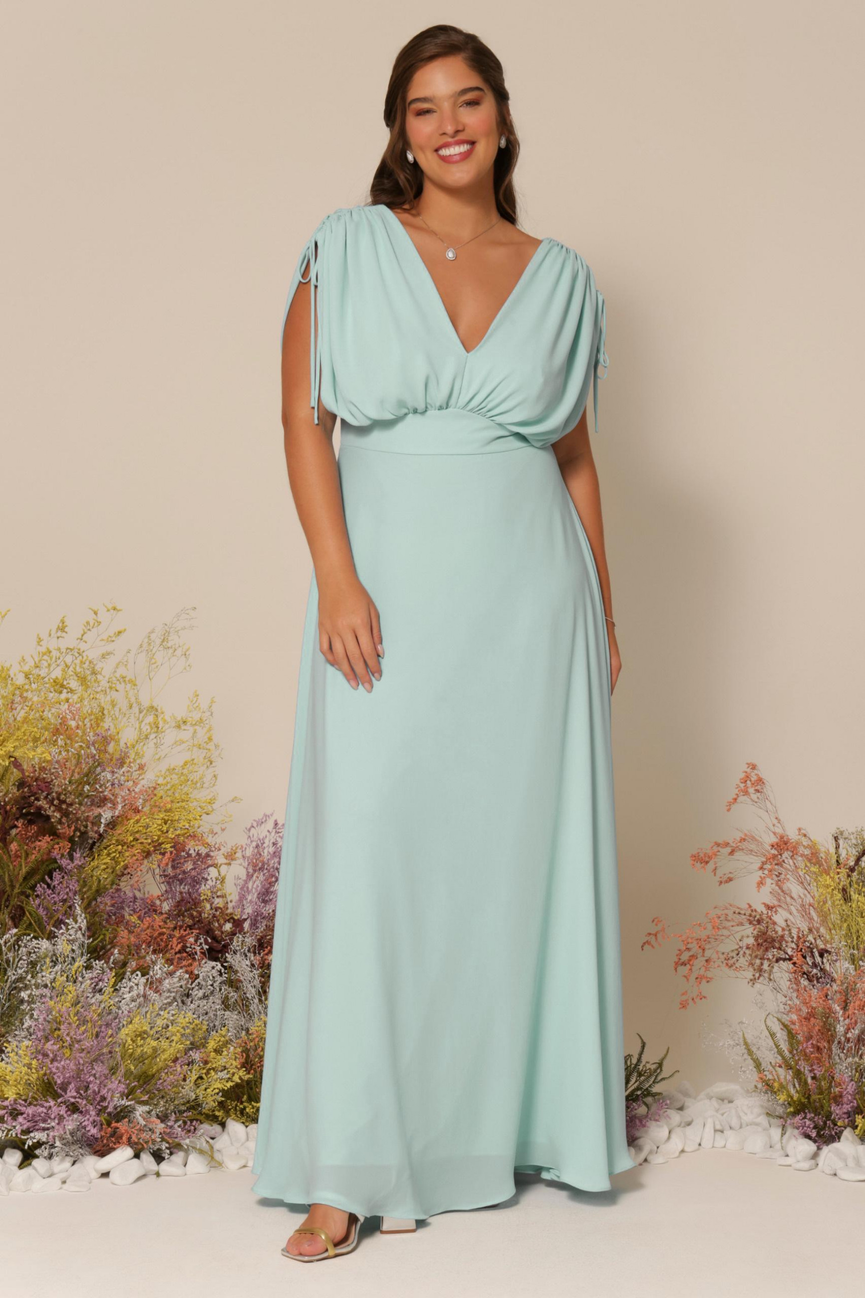 Vestido de Festa Longo Plus Size Verde Claro Simone Ladydress